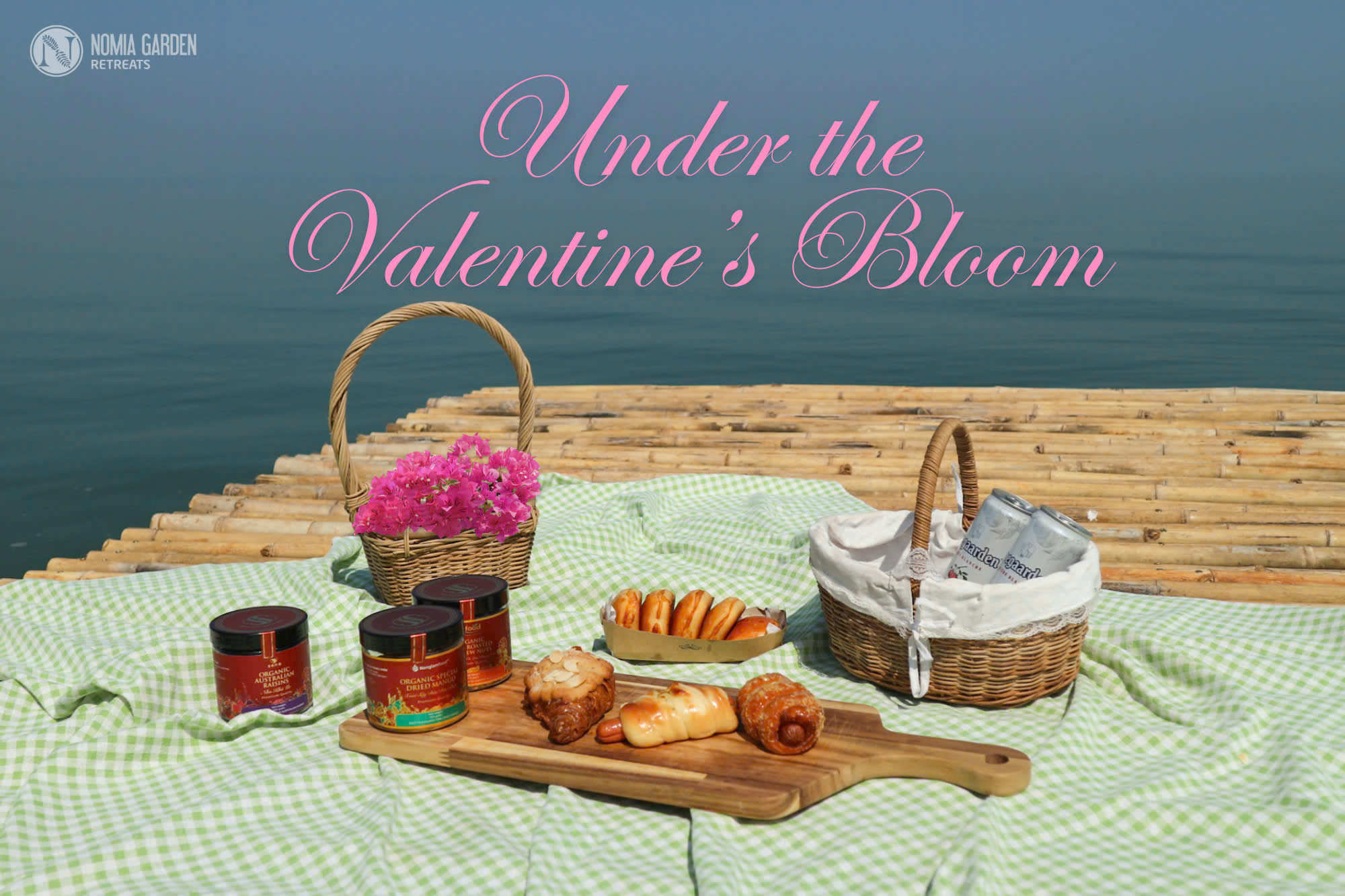 "Under the Valentine&rsquo;s Bloom" &ndash; Một buổi picnic l&atilde;ng mạn b&ecirc;n mặt nước
