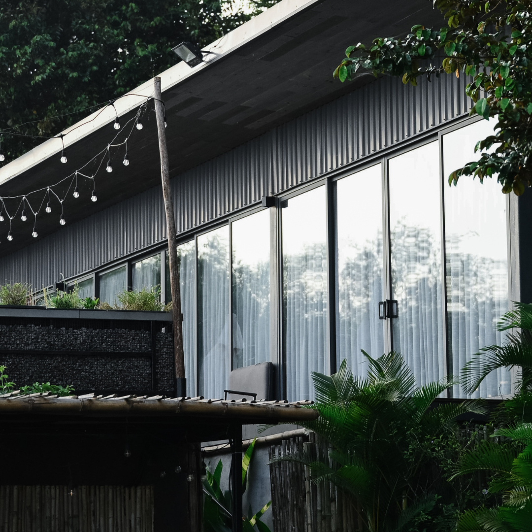 Villa buổi nắng sớm