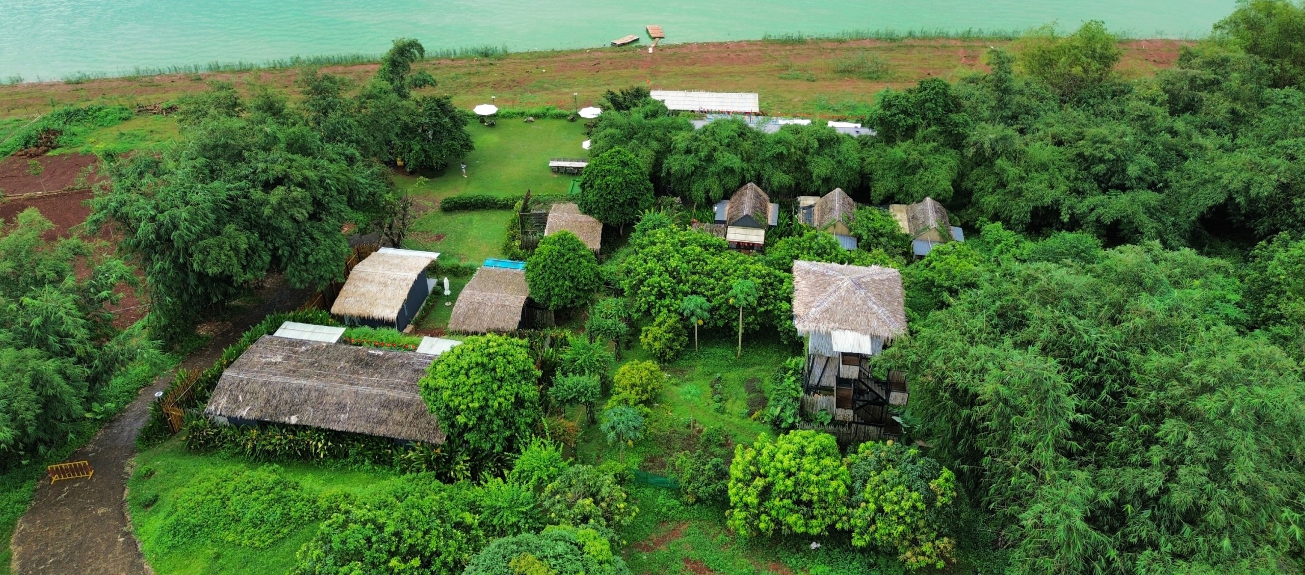 Những Bungalow biệt lập v&agrave; ri&ecirc;ng tư